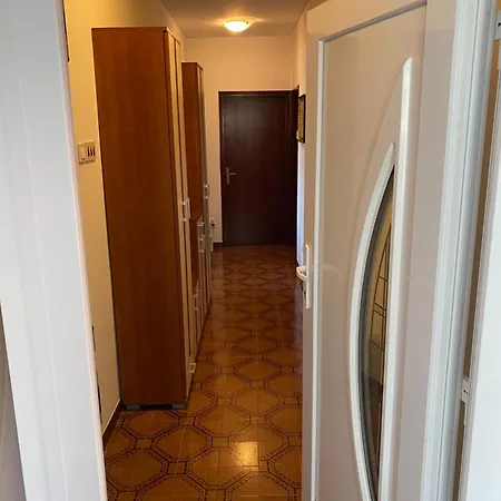 Δωμάτια σε οικογενειακή κατοικία Gladiola Πόρετς