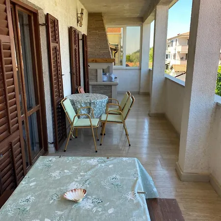 Gladiola Rum i privatbostad Poreč